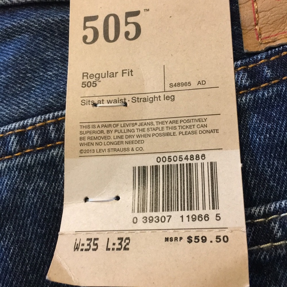 🌺SOLD🌺Levi jeans - Picture 3 of 4